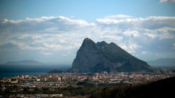 España reclama la soberanía política de Gibraltar a Reino Unido.