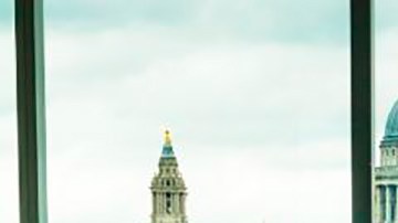Entramos al año 2021 y ¿qué nos pueden enseñar las grandes catedrales que se construyeron siglos atrás?.