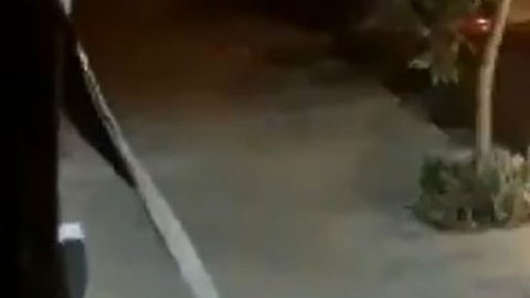 Policía en Uruguay sorprende a ladrón y evita ser asaltado.