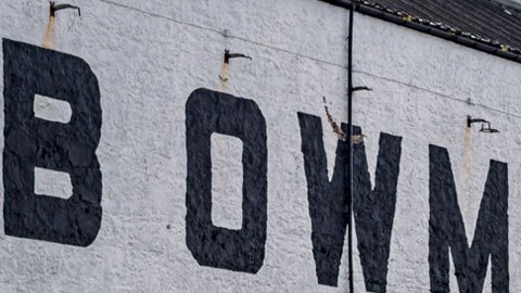 Aston-Martin-DBX-Bowmore-Edition-111220-04