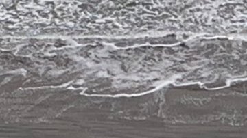 El auto aterrizó sobre Ocean Beach, en San Francisco.