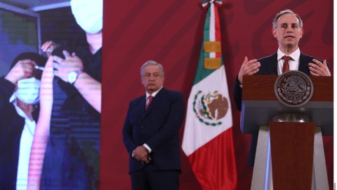 México anuncia Política de Vacunación contra COVID-19.