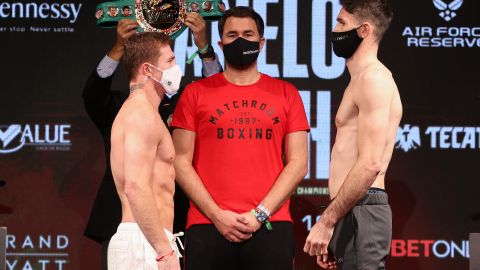 Saúl Álvarez y Callum Smith se enfrentarán este sábado 19 de diciembre.