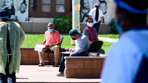 Las autoridades quieren beneficiar a las comunidades desplazadas.