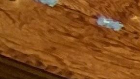 Las casas de lujo como esta en obra en Culver City, Los Ángeles, dominan la oferta de vivienda.