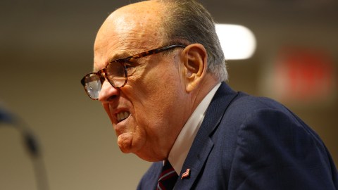 Giuliani tiene 78 años, lo que lo hace más vulnerable frente a la enfermedad.