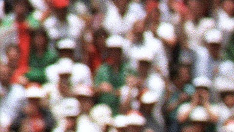 Flores fue parte del combinado mexicano que alcanzó el quinto partido en el Mundial de 1986.