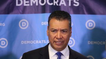 El demócrata hijo de migrantes será el primer Senador latino de California.