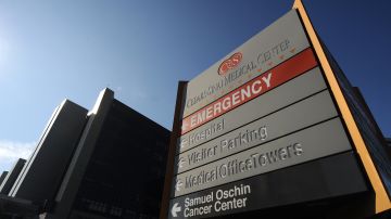 El hospital Cedars-Sinai en Los Ángeles, donde la mujer fue atendida.