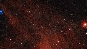 La foto muestra la nebulosa gigante NGC 2014 y su vecina NGC 2020, como las captó el Hubble.