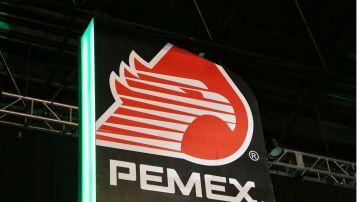 PEMEX cancela contratos de prima de AMLO.