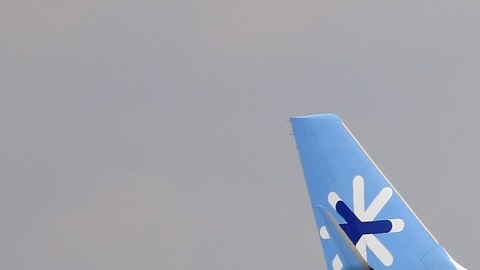 Reinicia vuelos Interjet tras pagar turbosina.