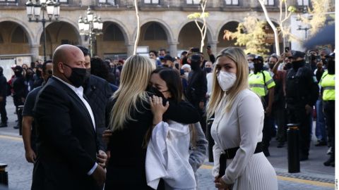 Rinden homenaje a Aristóteles Sandoval, exgobernador de Jalisco asesinado en un bar de Puerto Vallarta, en México.