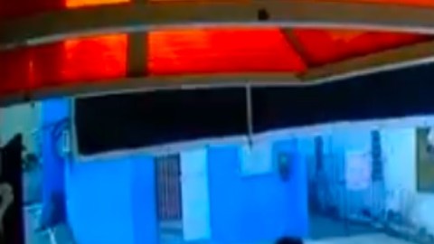 VIDEO: Sujetos armados usan caballo para robar; les dicen los jinetes del Apocalipsis