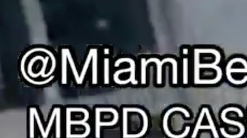 El hombre cayó al suelo y luego fue trasladado a un hospital.