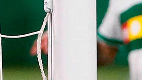 Thibaut Courtois no pudo evitar el gol del Elche