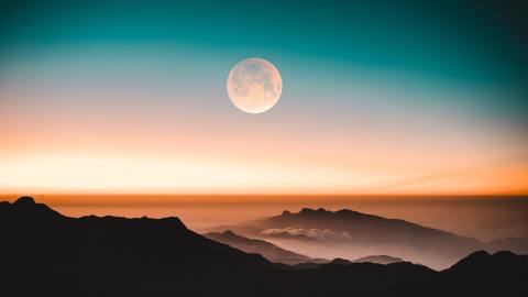 El signo lunar determina las emociones.