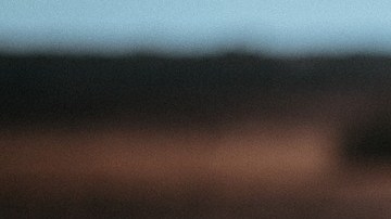 El ser humano tiende a caminar en círculos cuando no tiene un punto de referencia claro.