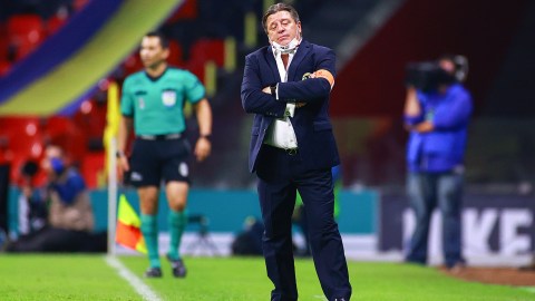 Miguel Herrera podría abandonar al América pronto.