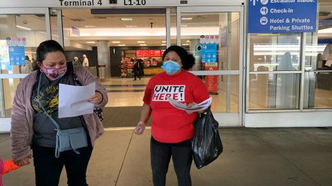 La protesta del sindicato UniteHere 11 se llevó a cabo este jueves. /fotos: suministradas.