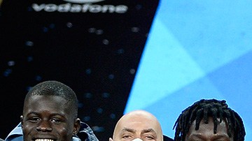 tecatito campéon super copa porto