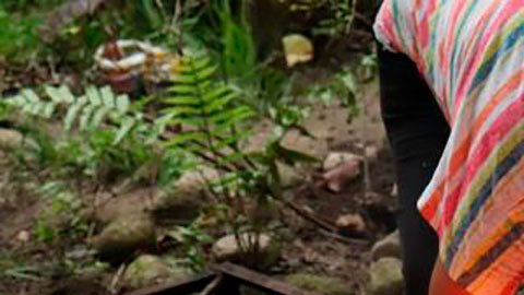 Cocinar con leña se ha vuelto cada vez más común en Venezuela.