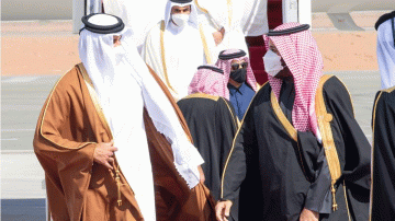 El emir de Qatar Tamim Al Thani fue recibido este martes por el príncipe saudita Mohammed bin Salman.