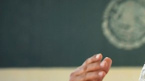 AMLO informa que México estaría dispuesto a reducir vacunas de Pfizer para entregarlas a países más pobres, esto a propuesta de la ONU.