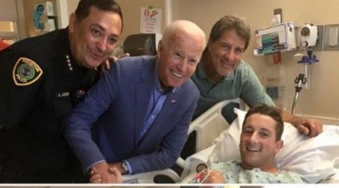 El presidente Joe Biden visitó en secreto a un oficial de Houston baleado.