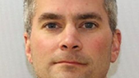 El agente, que falleció la noche del jueves, se llamaba Brian Sicknick.