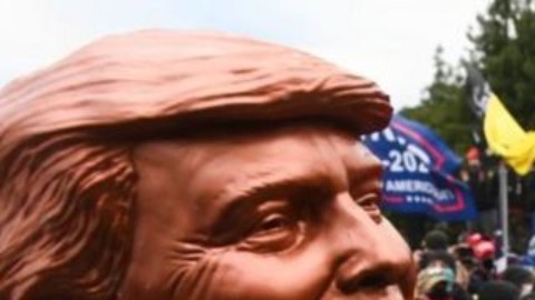 Partidarios de Donald Trump tomaron el Capitolio por la fuerza el 6 de enero de 2021.