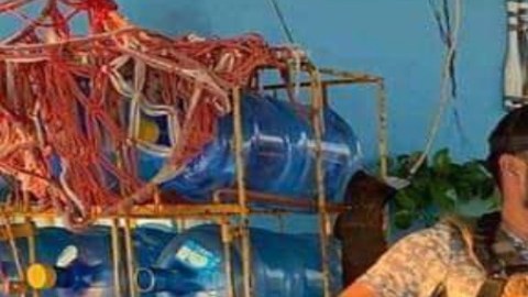 FOTOS: Cártel del Golfo entrega panes y dulces a familias pobres en zona fronteriza