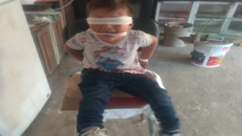 FOTOS: Sujeto dice ser del CJNG y torturaba a menor para extorsionar a abuela