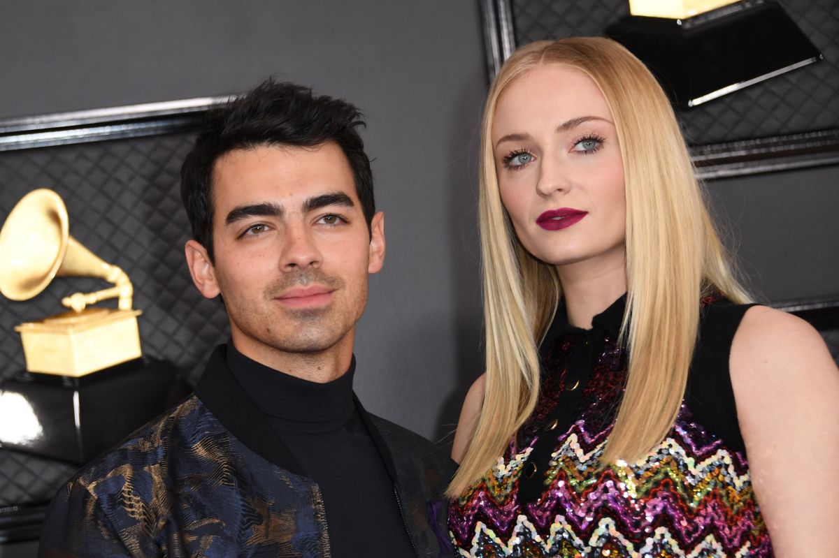Sophie Turner makes fun of the “chastity rings” that her husband Joe Jonas wore along with his brothers Nick and Kevin