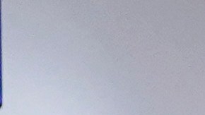 Gavin Newsom aplaude en el momento que inició la vacunación en California.