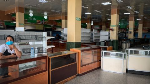 Cuba inició el año con una subida de salarios y de precios.