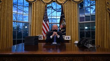 El presidente Joe Biden en la Oficina Oval de la Casa Blanca en Washington, DC.
