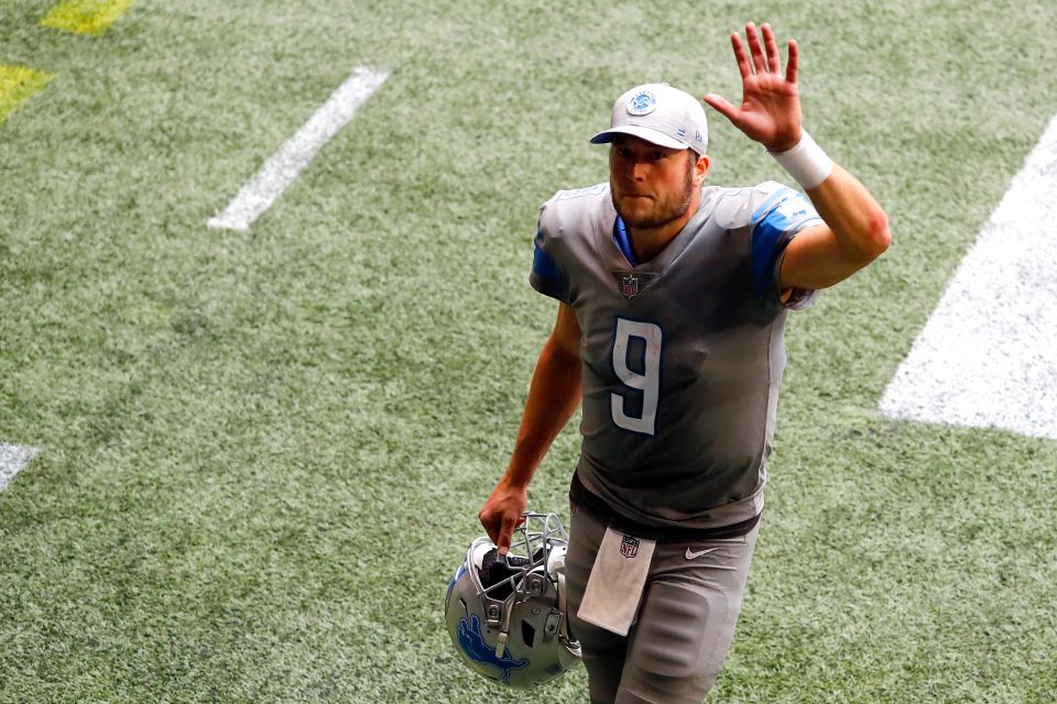 Los Angeles Rams adquiere al quarterback Matthew Stafford en un cambio por Jared Goff - La Opinión