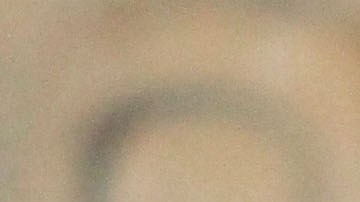 Juan Rivera obsequiará unos sofás de Jenni Rivera.