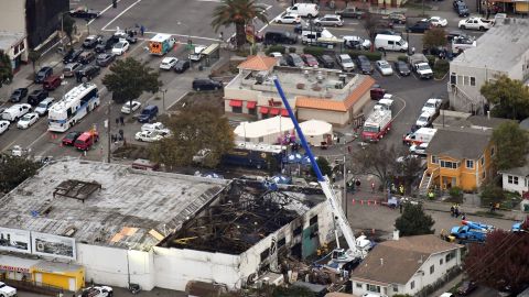 El incendio en un almacén de Oakland en 2016 causó 36 muertos.