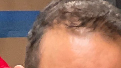 Iván Montero, estilista propietario del salón IM Hair Studio habla del impacto de la pandemia de COVID en los salones de belleza. (Cortesía Paulina Herrera)