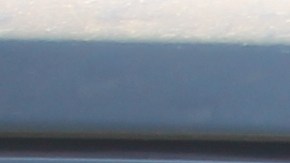 Donaciano Estrada acudió junto a su esposa e hija (al volante) a que le pongan la vacuna en El Fórum. / fotos: Jorge Luis Macías.