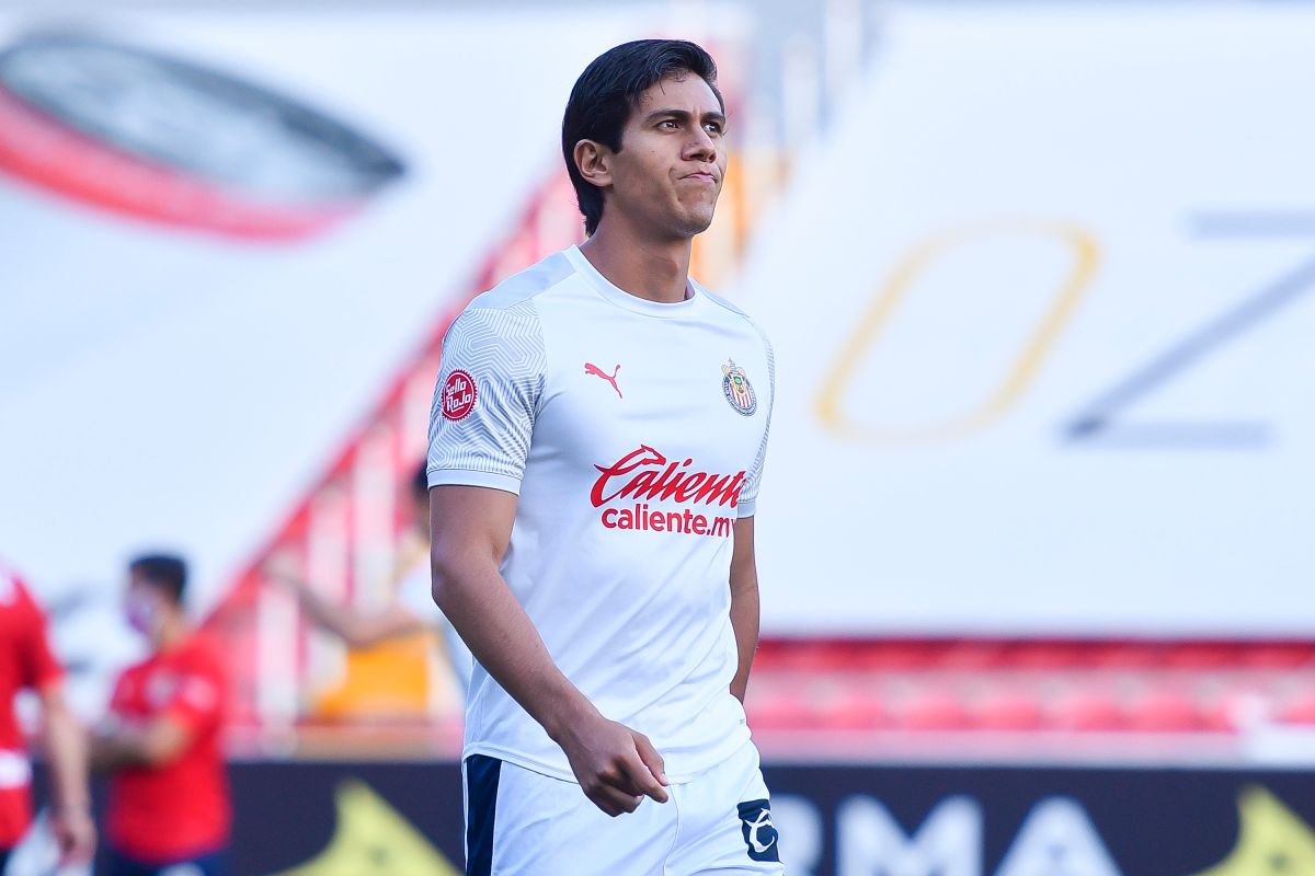 JJ Macías no realizó el viaje a Puebla.
