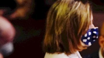 Pence y Pelosi al retomar el control del Congreso el 7 de enero de 2020.