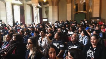 Vendors pack Council Chambers at L.A. City Hall wearing T-shirts that read ‘Legalize Street Vending.’ (Photo: Inclusive Action for the City)