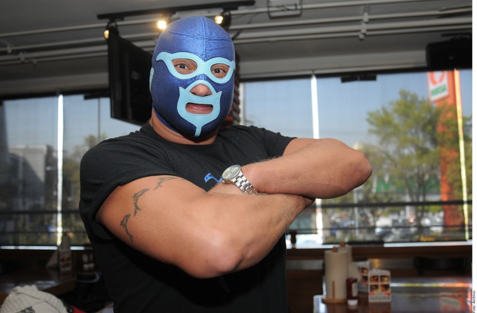 Muere por COVID-19 el luchador Aníbal Jr. - La Opinión