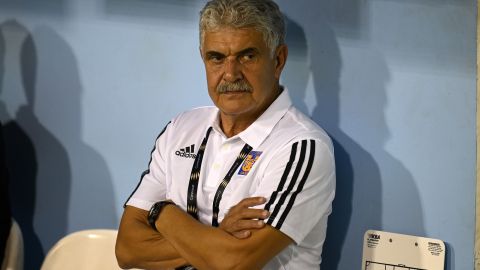 El 'Tuca' Ferretti constantemente está involucrado en la polémica.