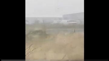VIDEO: Automovilista captó lugar donde hallaron los cuerpos de 19 sicarios en la frontera
