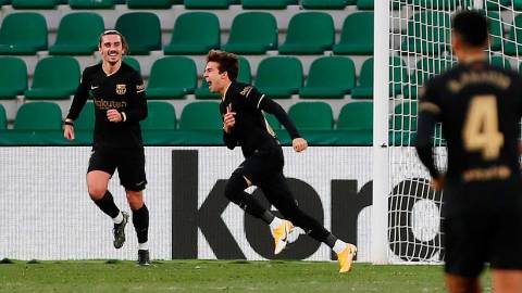 Riqui Puig puso el definitivo 2-0.