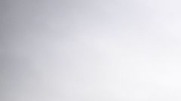 El contagio de covid-19 al aire libre se reduce en gran medida, pero no se anula.